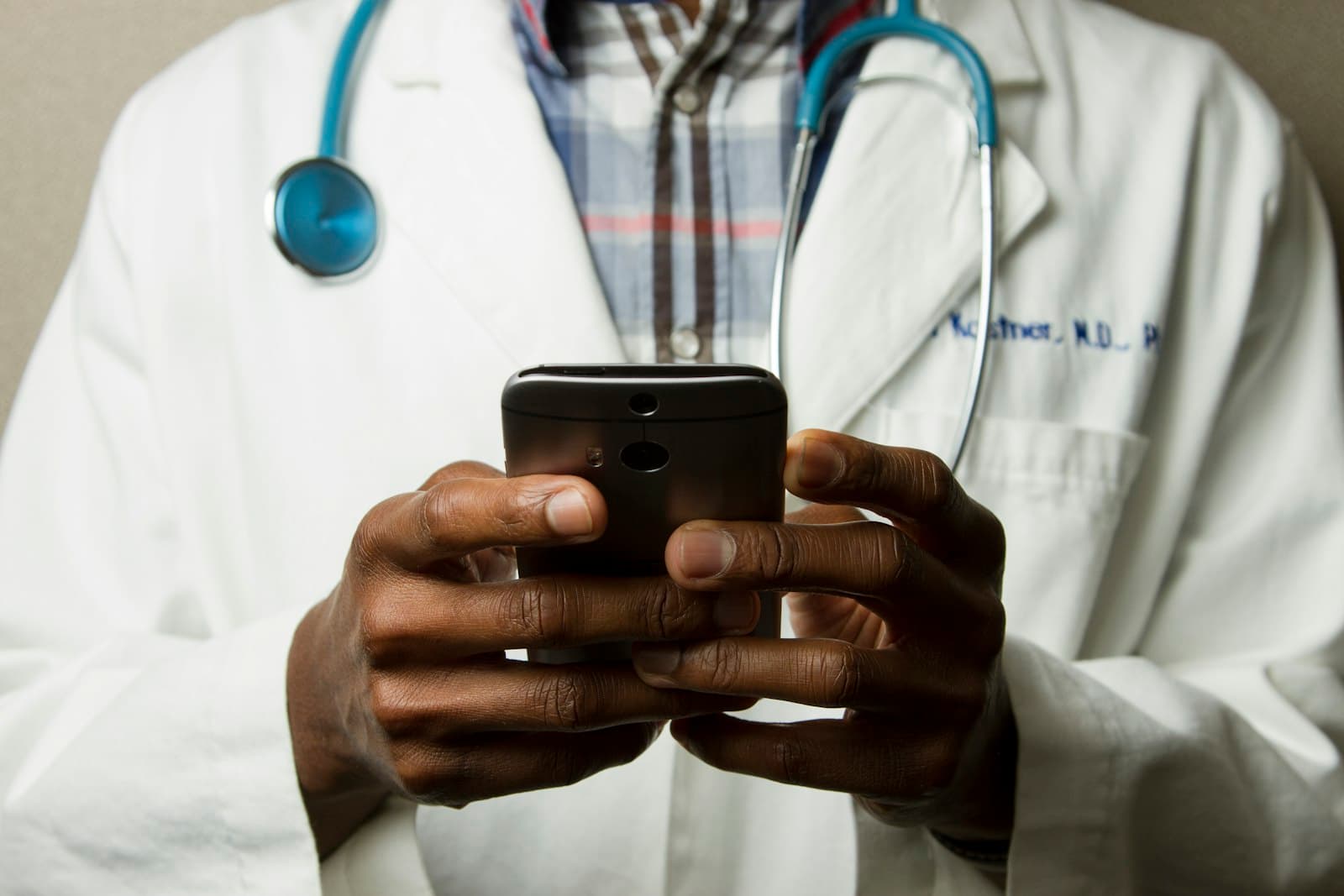 Data in Healthcare: How Hospitals Use Analytics to Save Lives